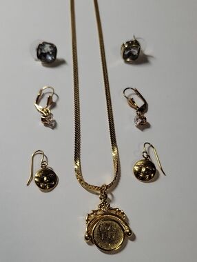 Gold-Tone Medallion Pendant Necklace with Matching Earring and Jewelry Lot